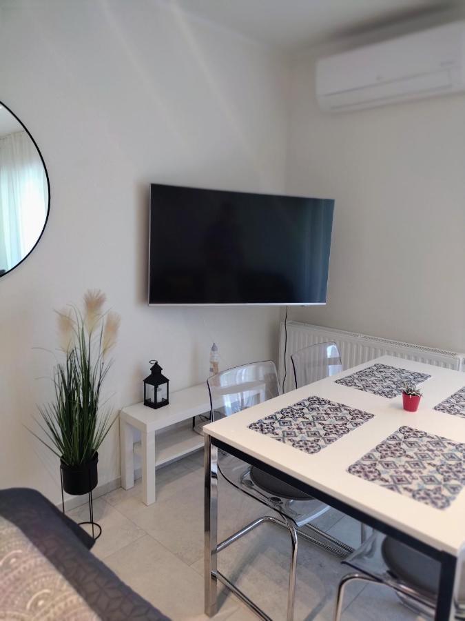 Apartament Zacisze Olo Niechorze Bagian luar foto